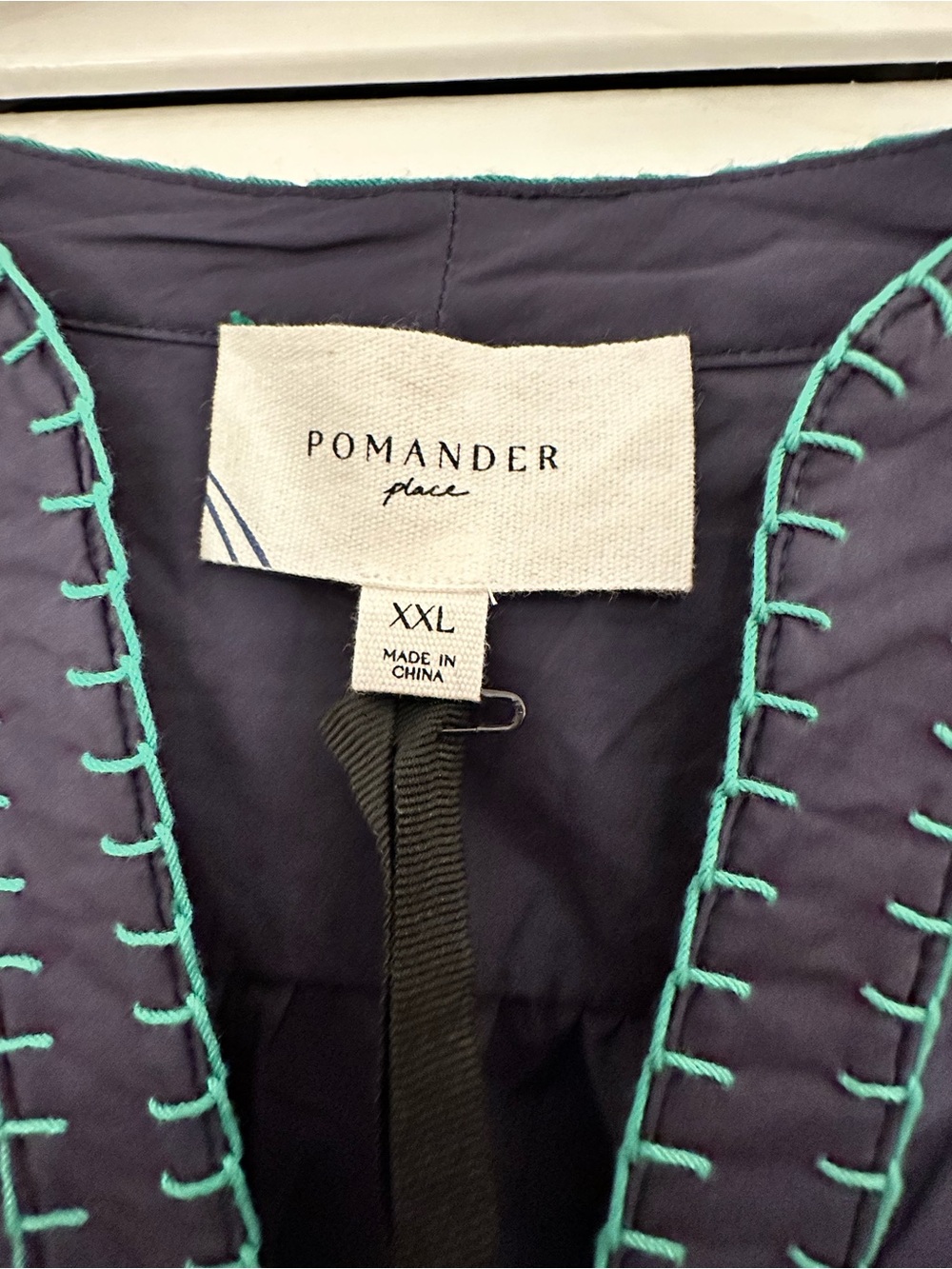 Pomander Place by Tuckernuck Kinsley Dress Navy Tiered Short Sleeve Dress - Picture 4 of 6